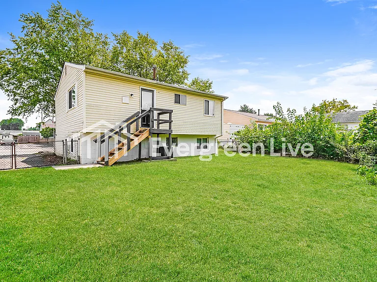 3763 Amwell Rd E — Photo 15