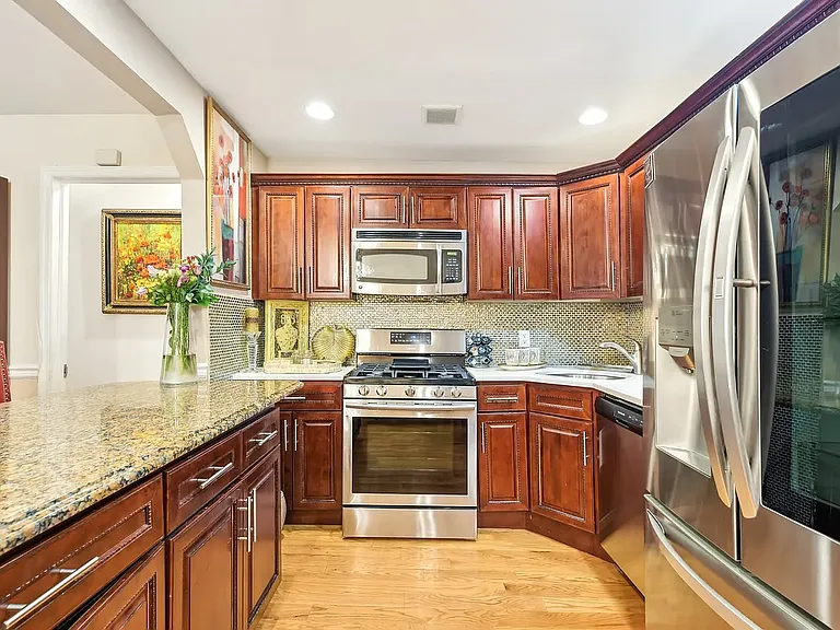 147 Weirfield St #1 — Photo 11