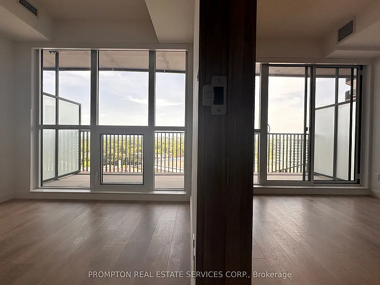 18 Esther Shiner Blvd S #909 — Photo 11