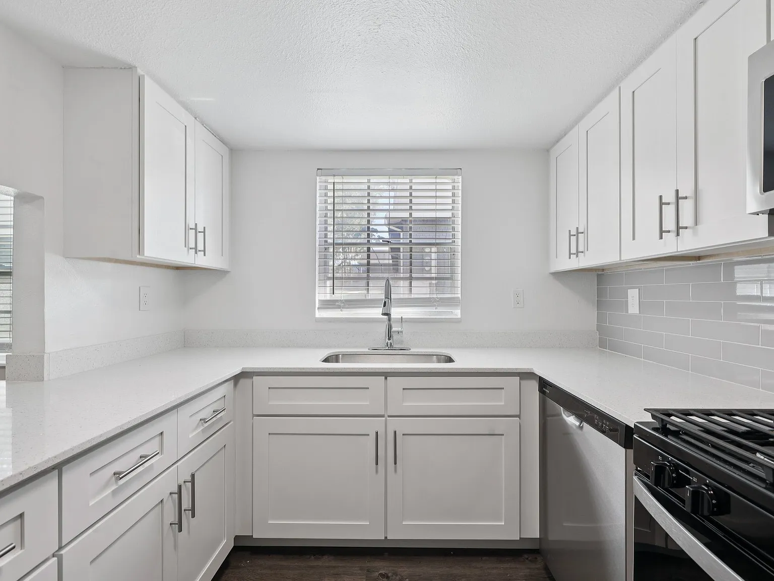 The Park at Chesterfield Apartment Homes — Photo 3