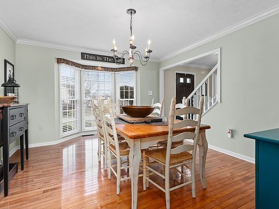 5th image of 110 Aberdeen Dr