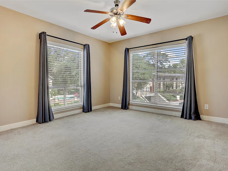 1807 Stoney Brook Dr #67 — Photo 19