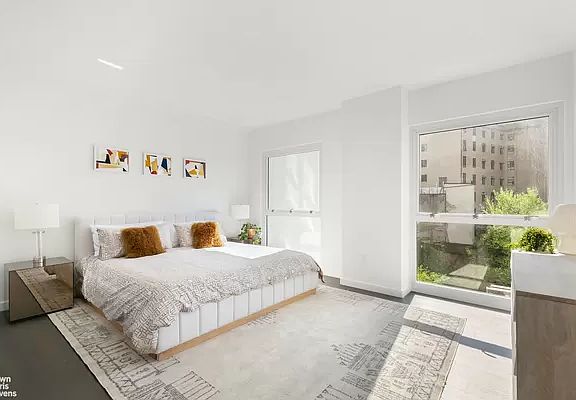 4th image of 375 W 123rd St #6C