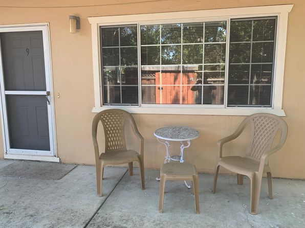 28 Finger Ave APT 9