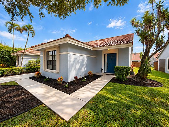 3rd image of 9815 WATERMILL Circle #F