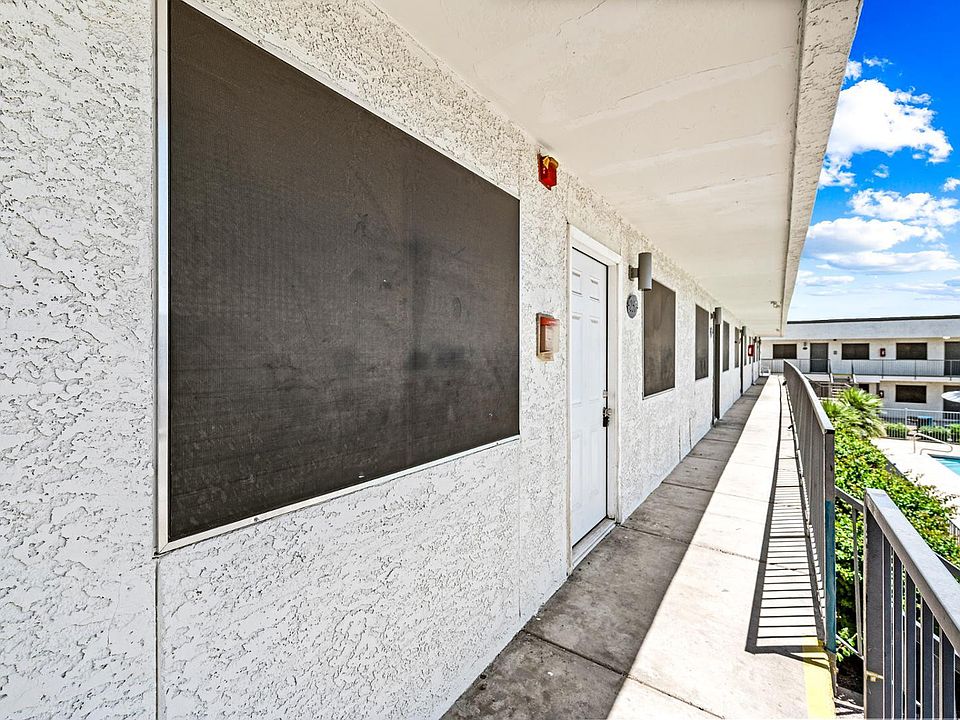 1st image of 18202 N Cave Creek Rd APT 252