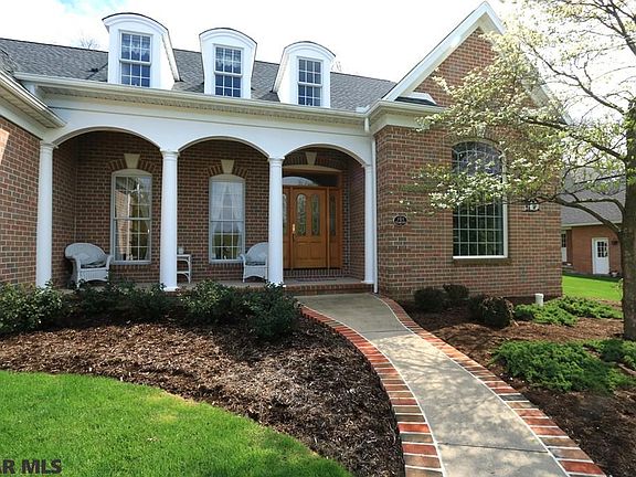 5th image of 701 Teaberry Ln