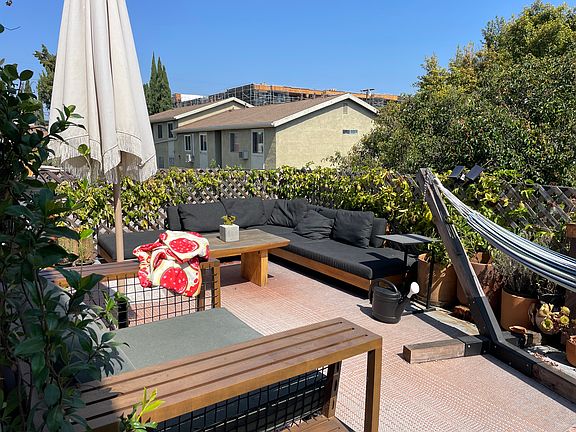 4th image of 1823 Montrose St APT 8