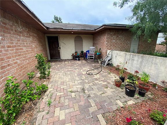 2nd image of 5929 Parkview Dr