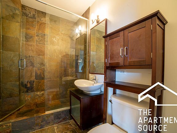 2nd image of 1402 N Lake Shore Dr #22N