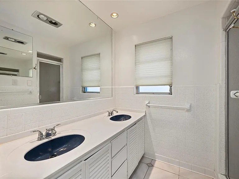 110 Gulfview Rd — Photo 24