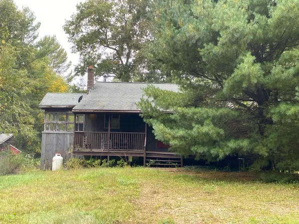 179 Valley View Rd, Sterling, CT 06377