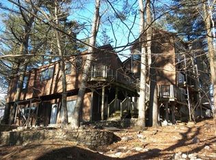 70 Chestnut St, Wrentham, MA 02093