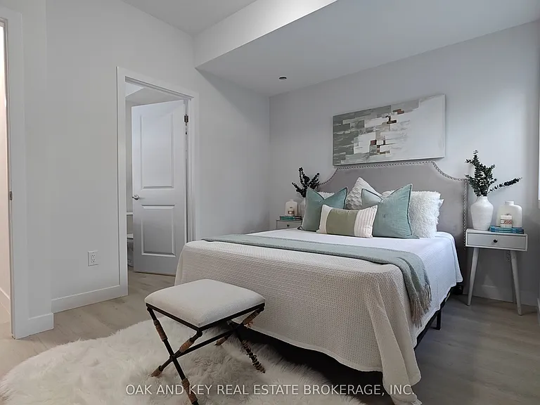 1208 Fanshawe Park Rd E #9 — Photo 11