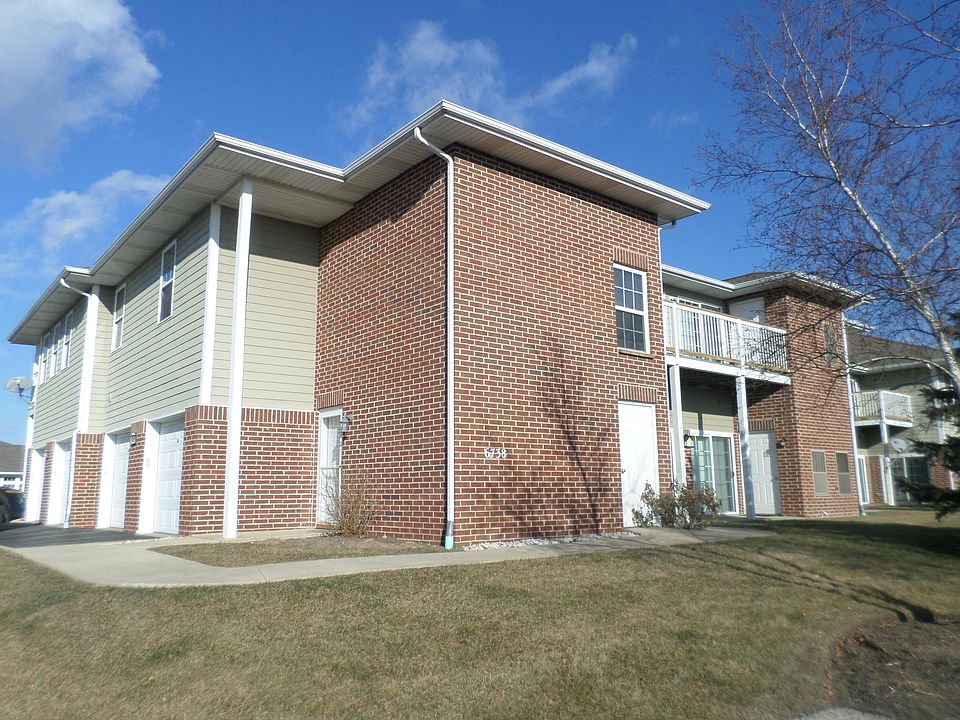 2nd image of 6738 102nd St Unit Dd