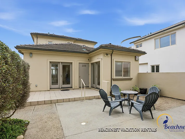 940 W Cliff Dr #A — Photo 31
