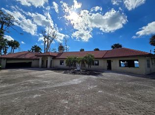 821 Yale St, Englewood, FL 34223