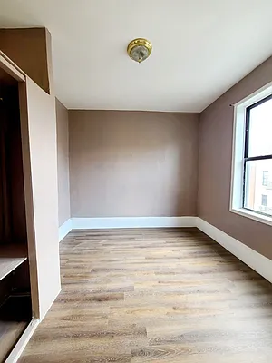 Rented by G Y B Realty Inc | media 3