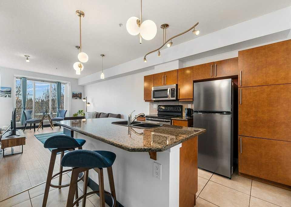 1st image of 2307 E 14th St SW #306