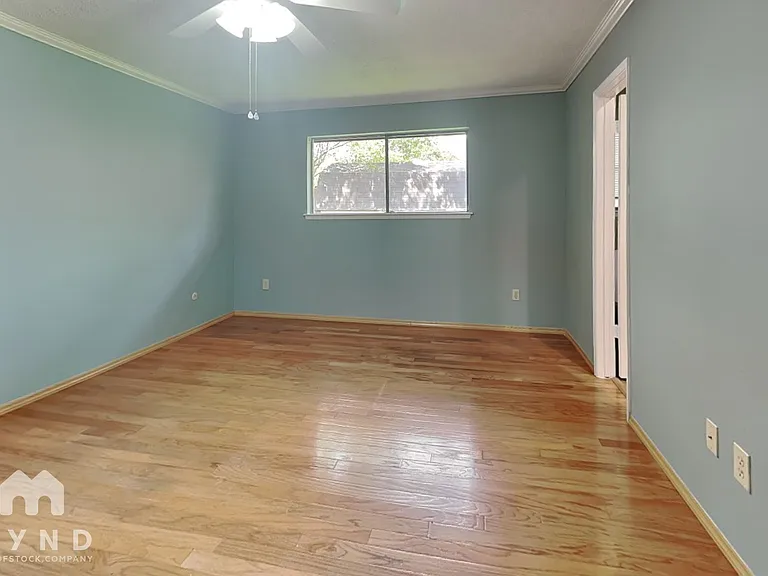 21702 Park York Dr — Photo 9