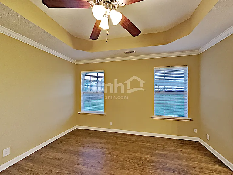 4328 Pender Ct — Photo 10