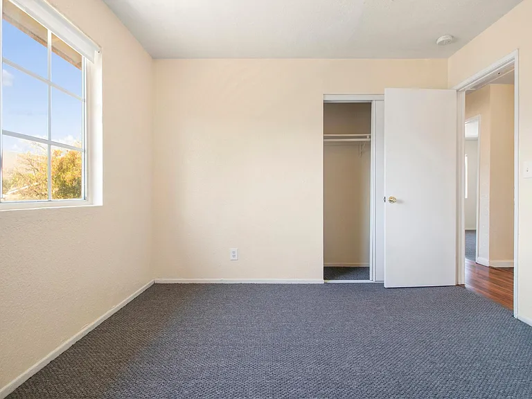 3438 Nashland Ave — Photo 6
