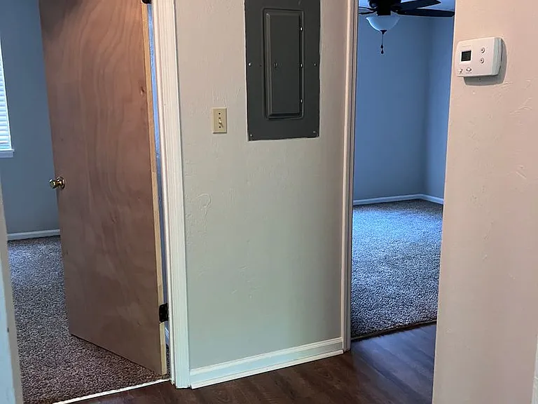 653 Holyoke Court — Photo 19