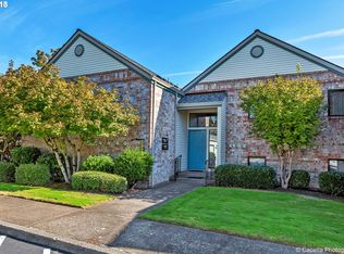 16146 SW 130th Ter APT 4, Tigard, OR 97224