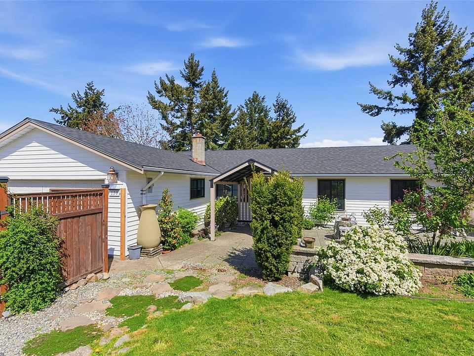 1st image of 130 Heritage Dr