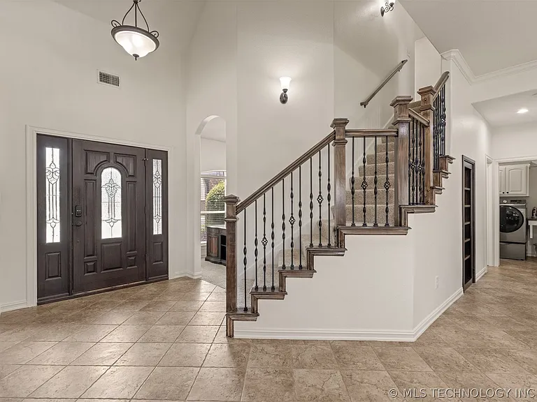 4902 S 165th East Ave — Photo 7