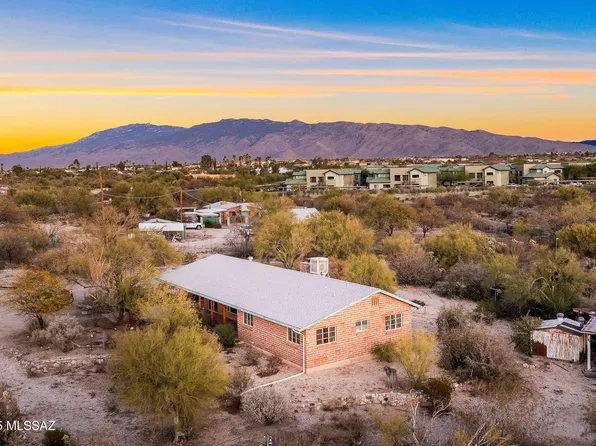 8945 E 20th St, Tucson, AZ 85710