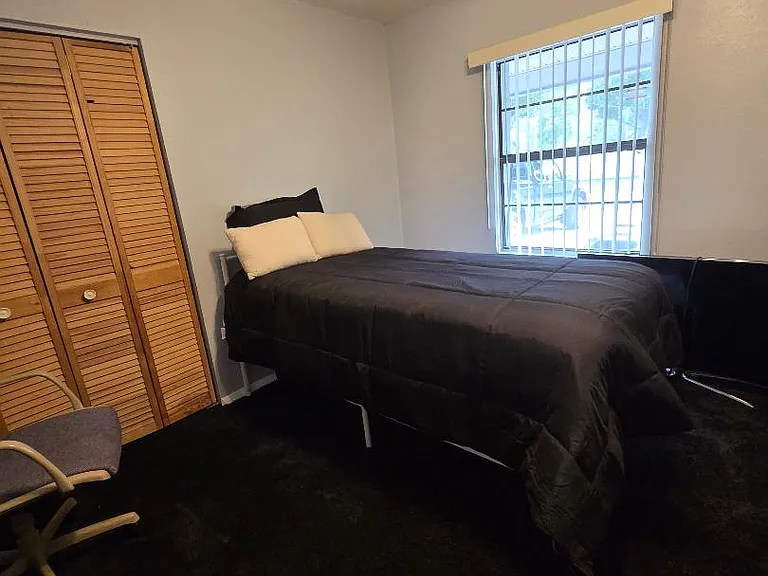 8099 64th St N #1 — Photo 3