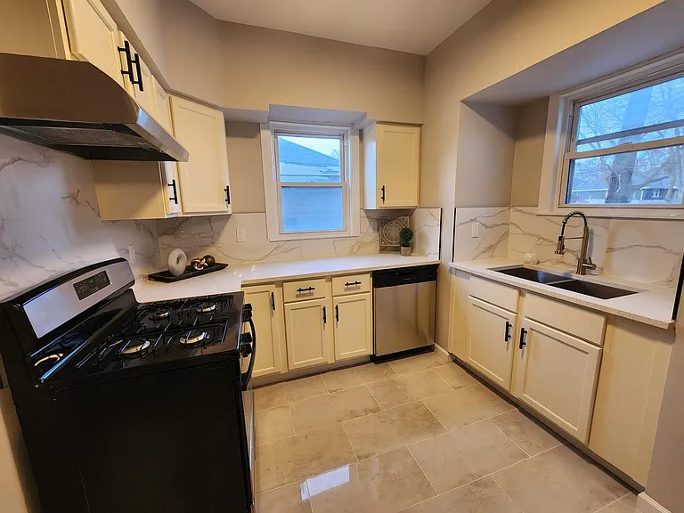 4257 Van Buren St — Photo 3