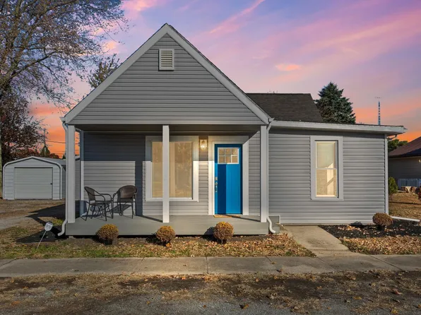 206 W Main St, Chalmers, IN 47929