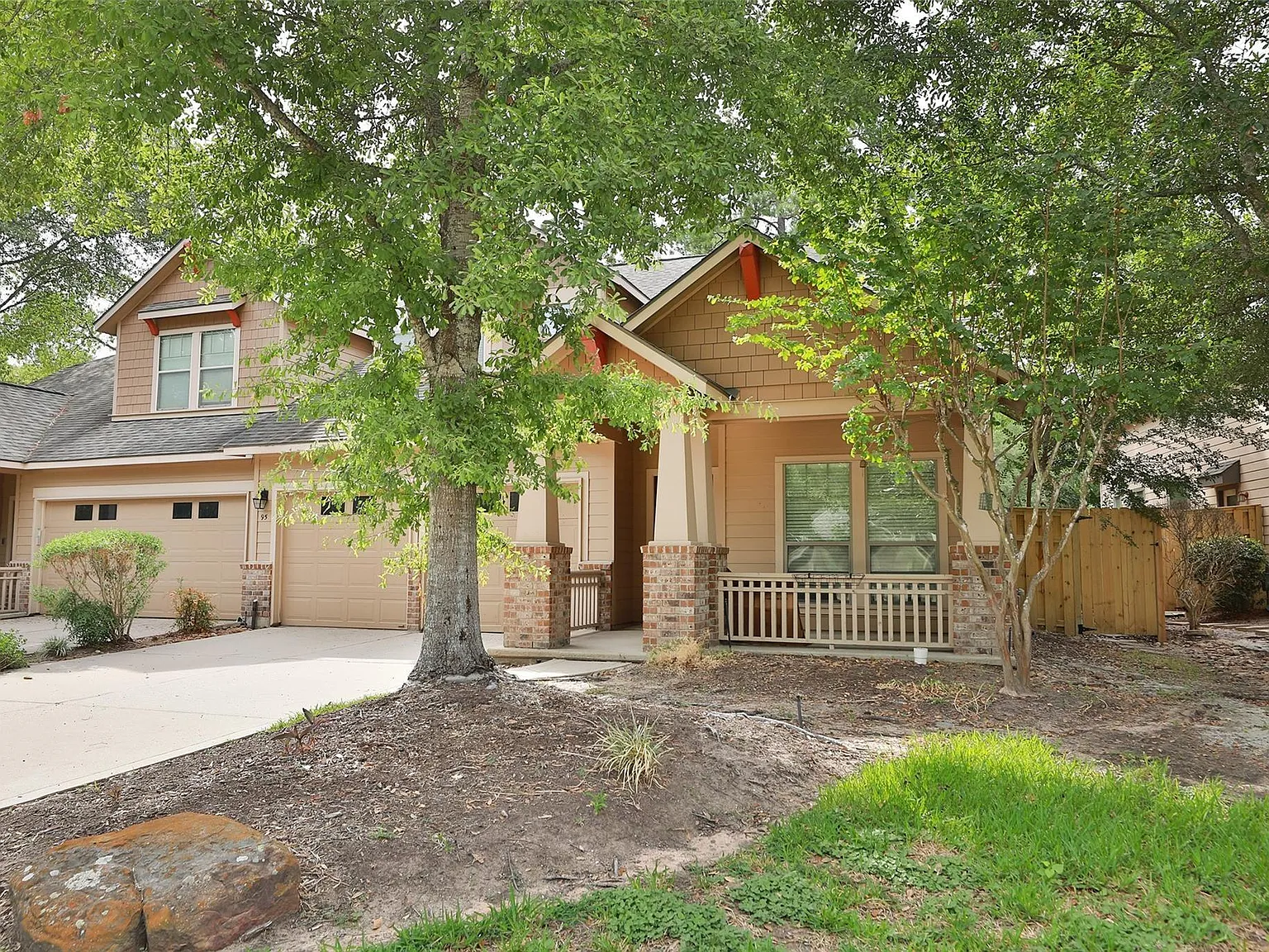 3 bed, 2.5 bath, 2143 sqft, $2,700 — Photo 2