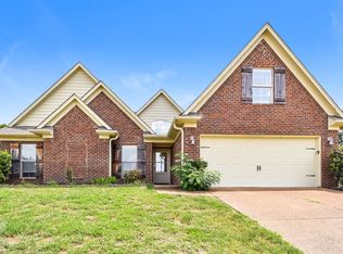 1442 Lake Front Dr E, Hernando, MS 38632