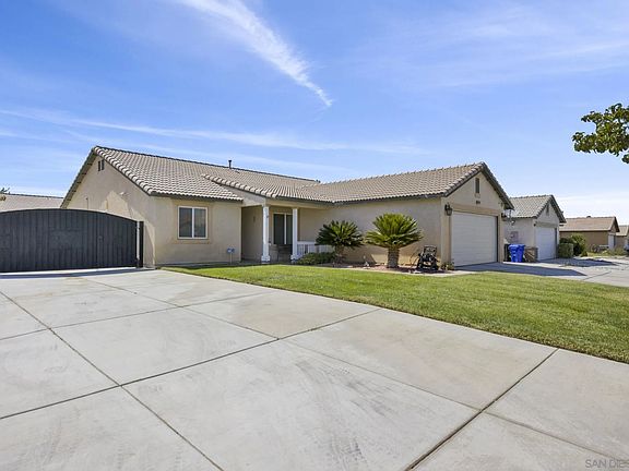 5th image of 15404 Kearny Dr