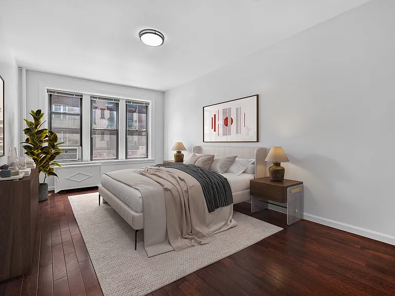 210 Grand St #2F — Photo 4