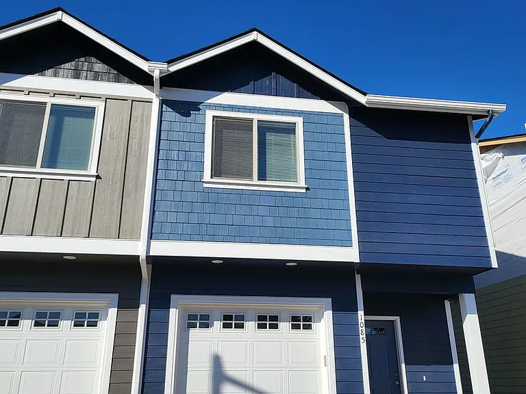 1083 Kennedy St — Photo 18
