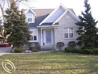1st image of 26916 Ford Ave