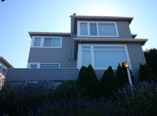 6724 38th Ave SW, Seattle, WA 98126