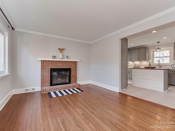 5th image of 9724 Pleasant View Ln