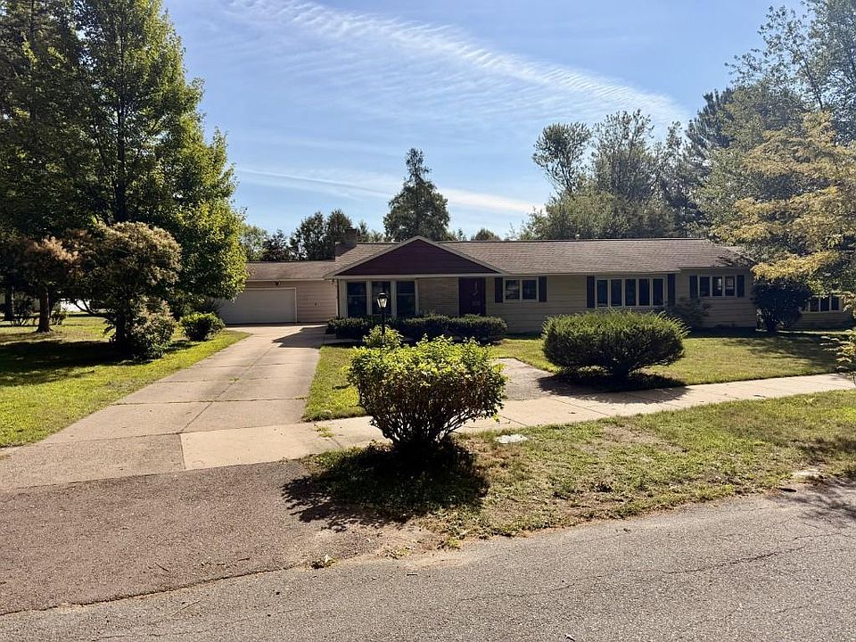 1st image of 127 PARK BOULEVARD