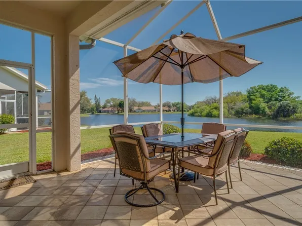 12760 Devonshire Lakes Cir, Fort Myers, FL 33913