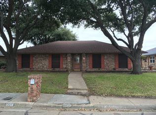 3708 Woodside Rd, Carrollton, TX 75007