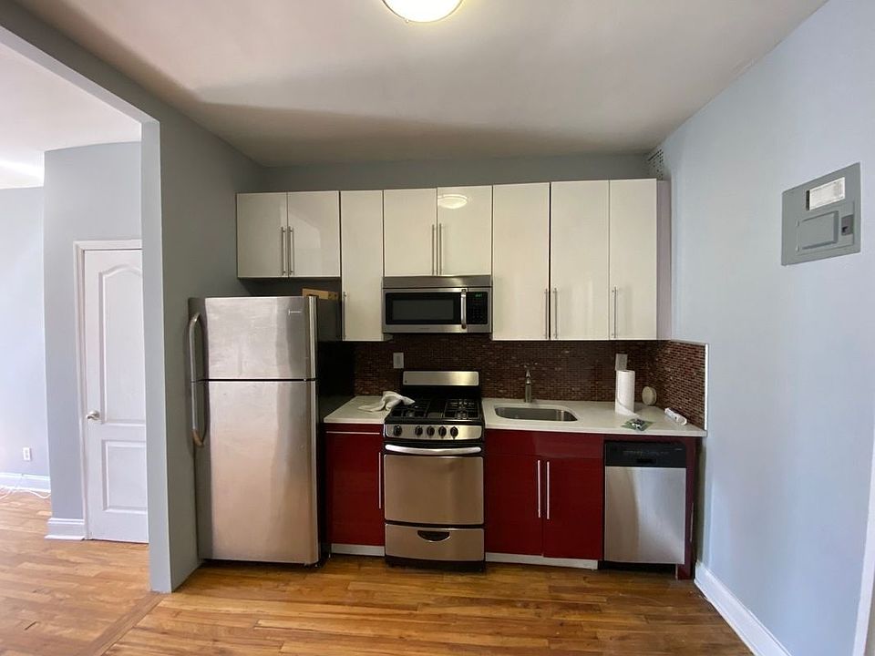 1st image of 318 E 126th St APT 1D