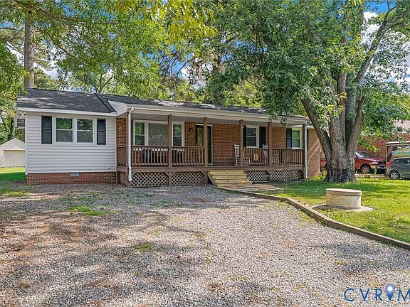 4th image of 1343 Bartlett Rd