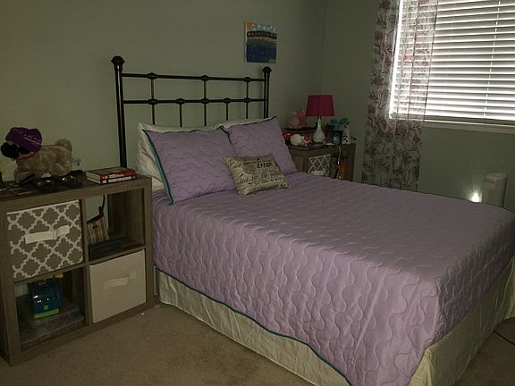 4th image of 1469 Springdale Dr