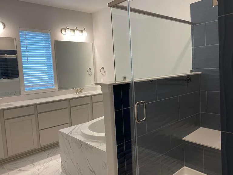 7833 Sunset Blvd — Photo 13