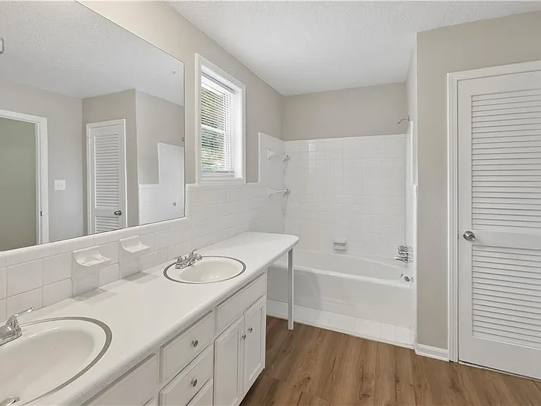 5949 James Rd — Photo 28